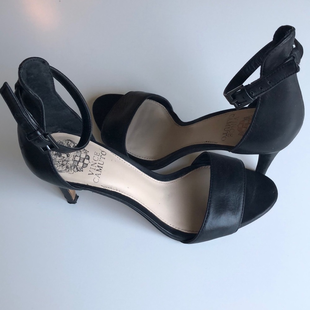 Vince Comuto Heels